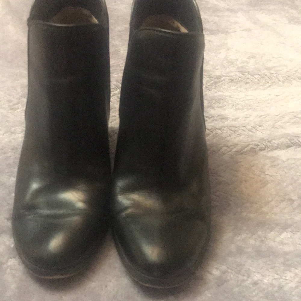 Michael kors booties